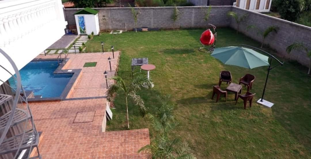 Greystone Villa: Luxurious Retreat with Pool and Entertainment Amritsar Exterior photo