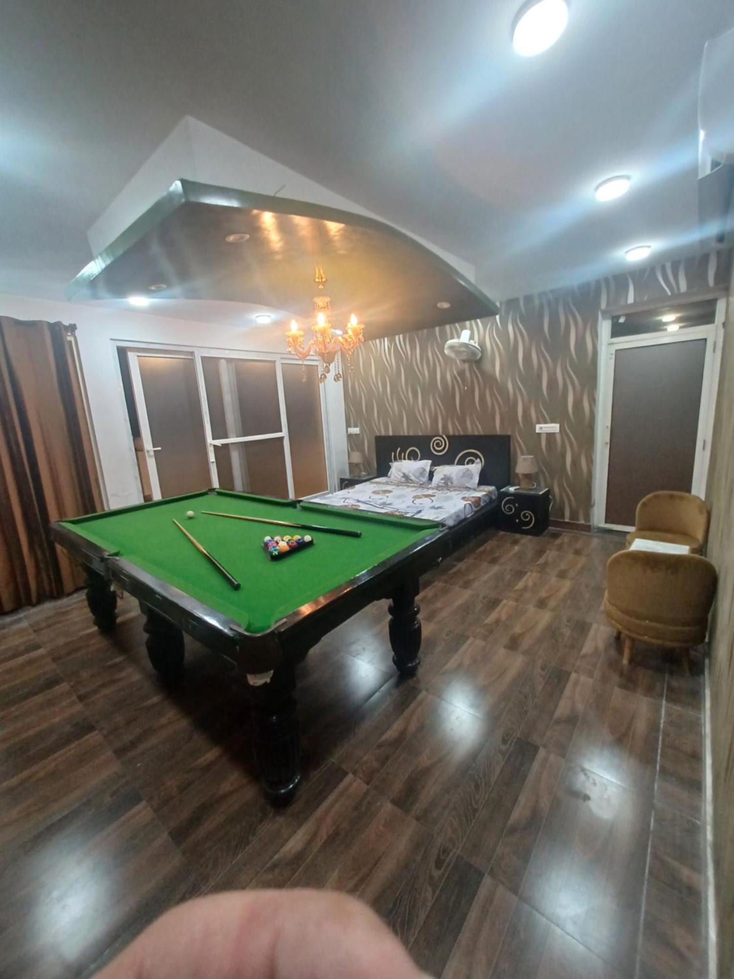 Greystone Villa: Luxurious Retreat with Pool and Entertainment Amritsar Exterior photo